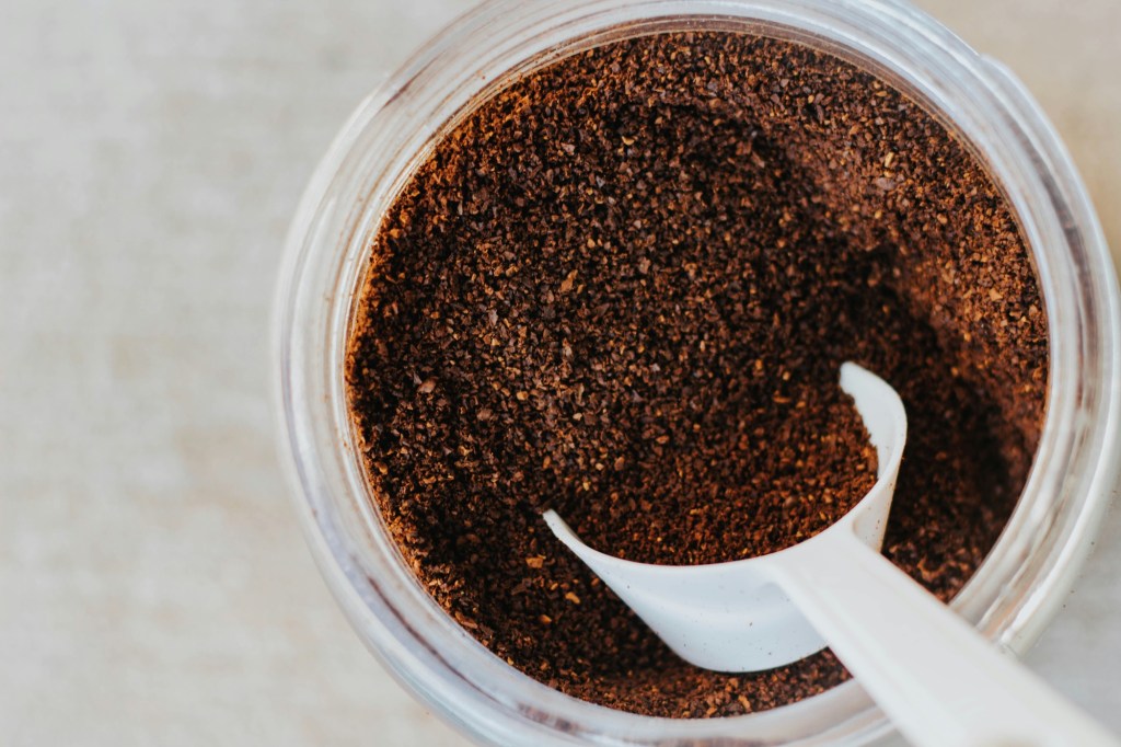 5 Ways to Use Coffee Grounds After Brewing